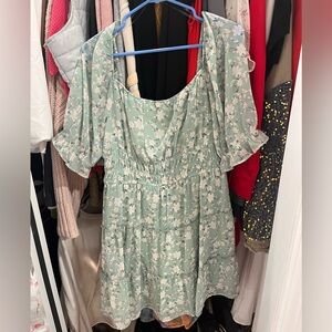 Trixxi XL Mini Dress Green